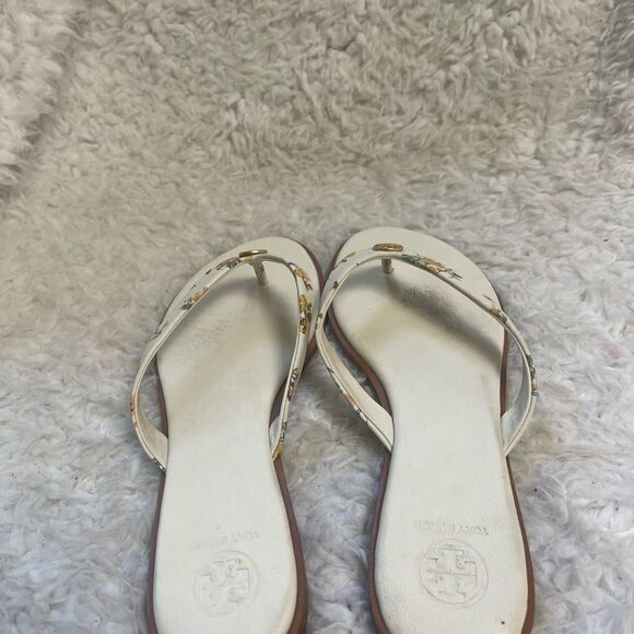 Tory Burch leather beige Floral thong Sandals gold tone logo accent SZ9 - Picture 4 of 13